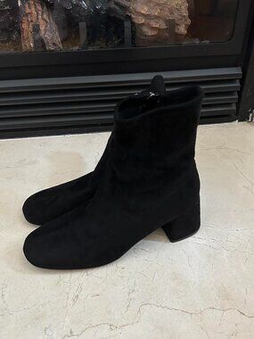Black suede ankle boots with block heel size 8